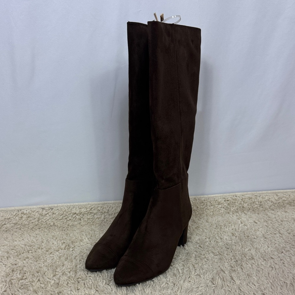 Anne Klein Block Heel Knee High Dress Boots Size 9 Suede Brown